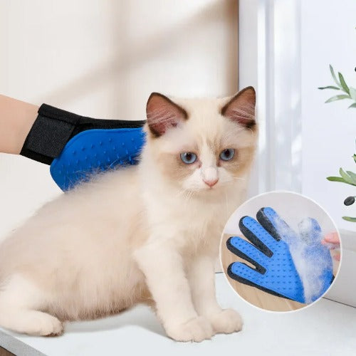 Pair of pet grooming gloves for cats and dogs with soft silicone tips for deshedding and bathing