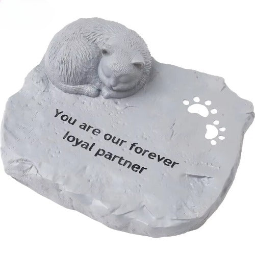 Dog or cat grave marker for outdoor pet memorials