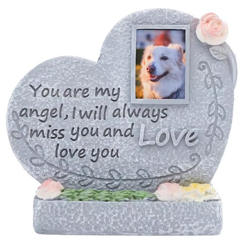Set of pet memorial gravestones for cats and dogs with resin finish for outdoor use