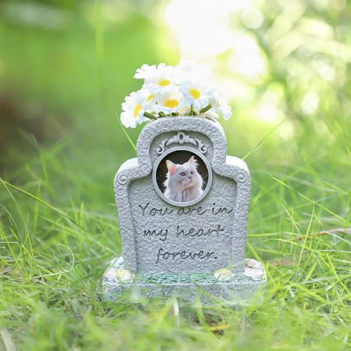 Photo frame pet memorial stones for dogs and cats, perfect for funeral and remembrance garden decoration